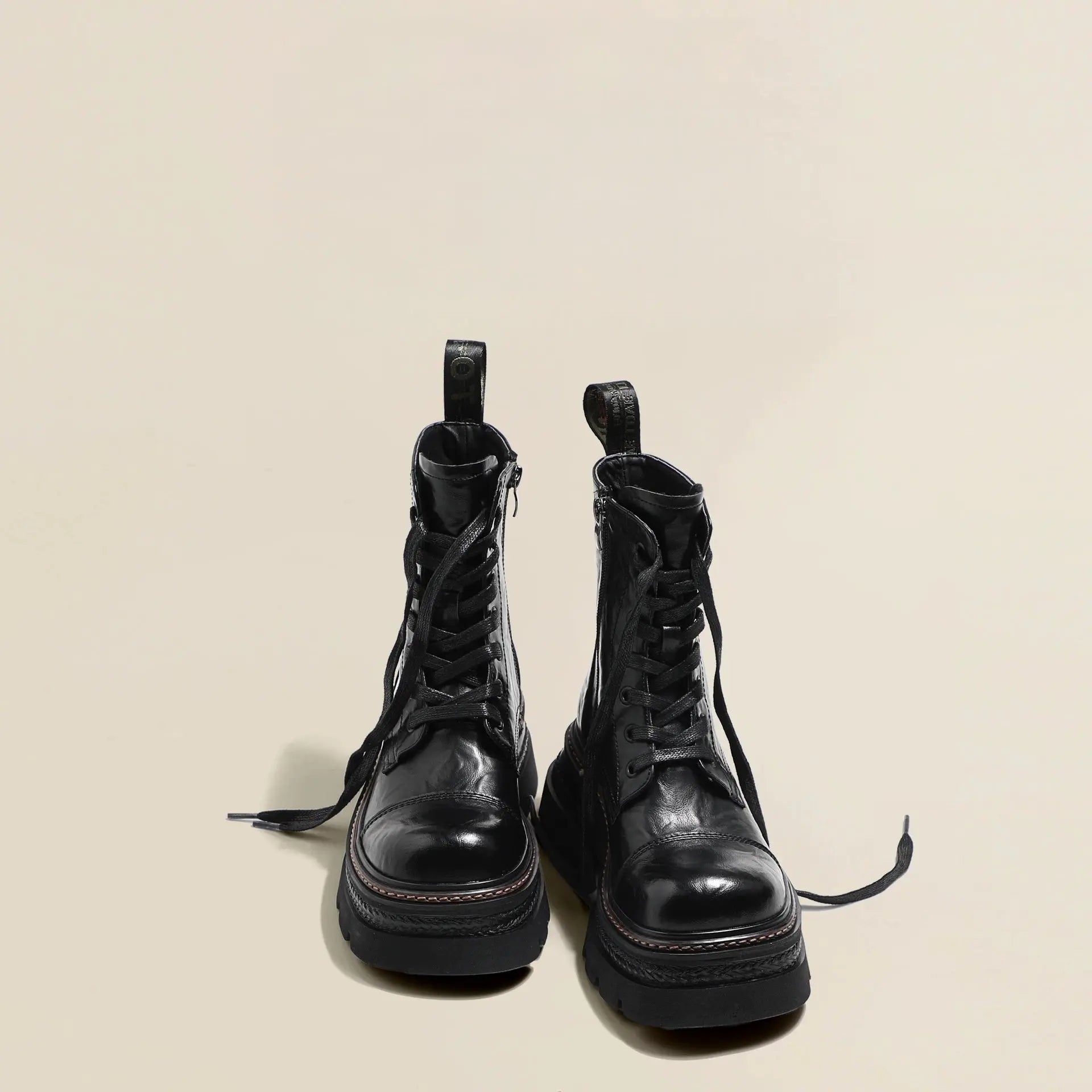 Women's Fashionable Cotton-padded Dr Martens Boots style-haven-vwag8