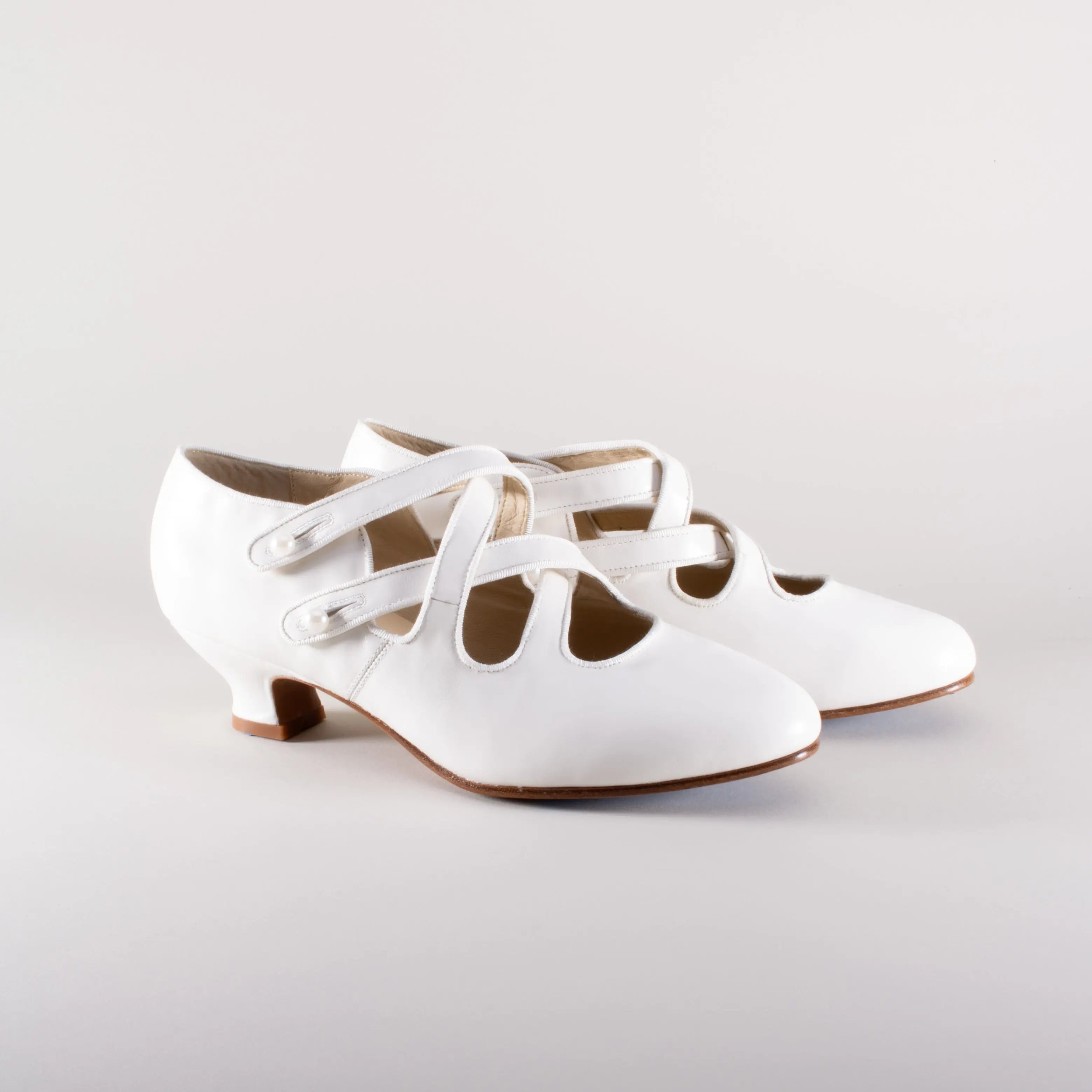 Astoria Edwardian Leather Shoes (Soft Ivory)