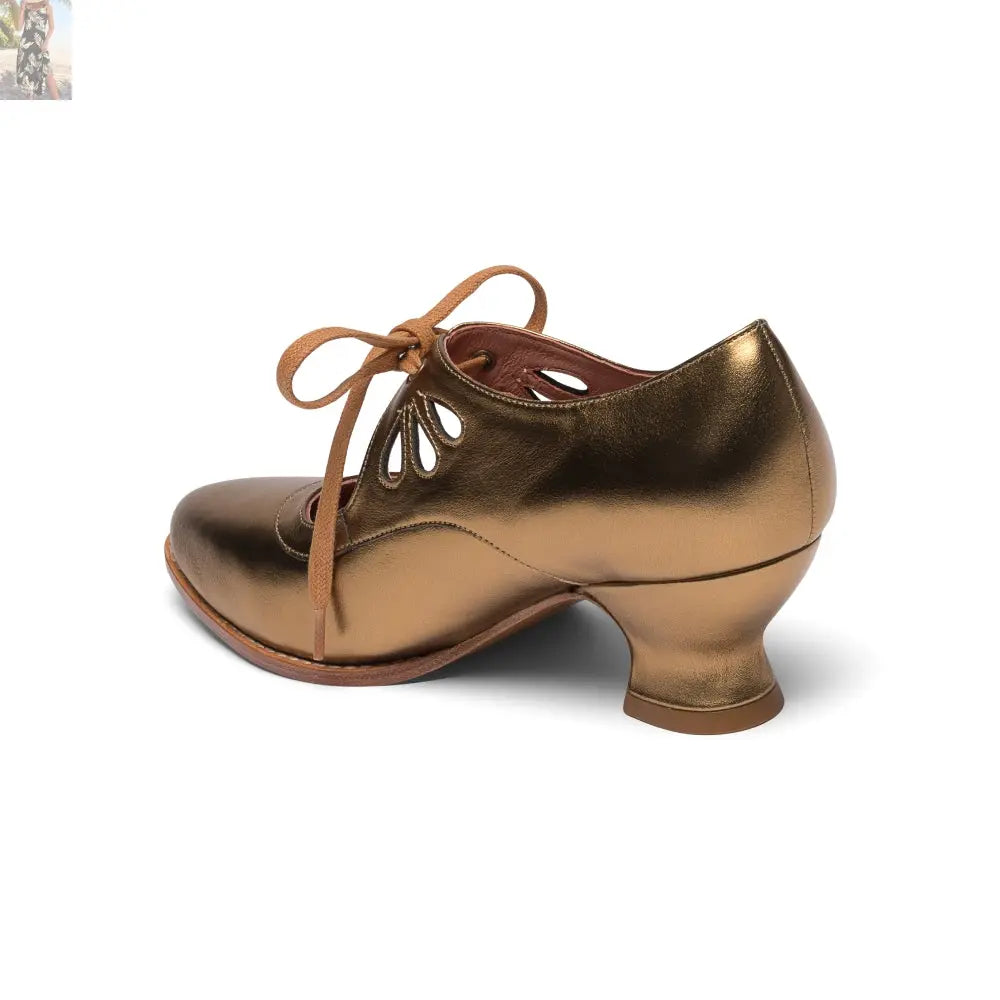 Gibson Edwardian Leather Shoes (Antique Gold)