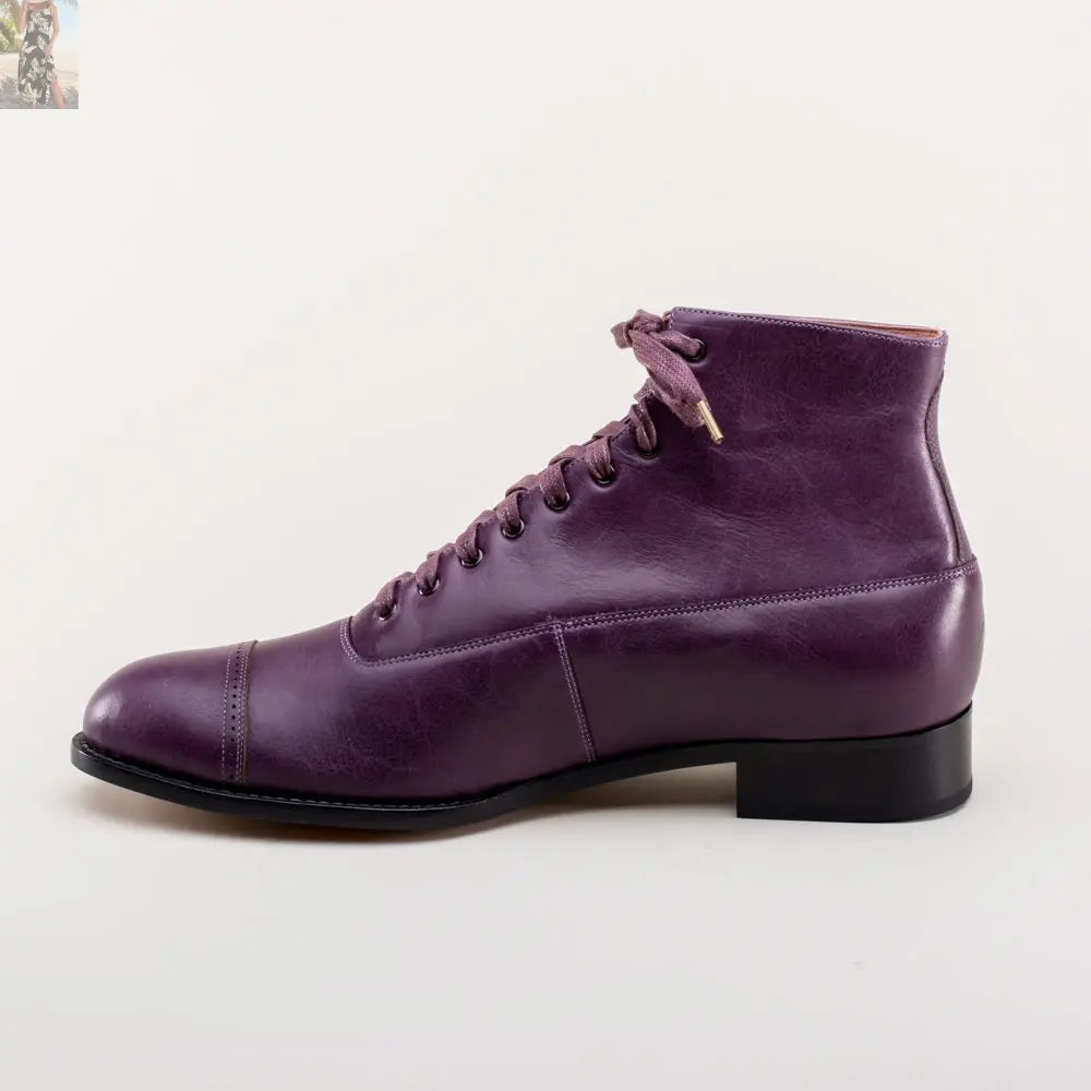 Noble Men's Vintage Lace-Up Boots (Purple)